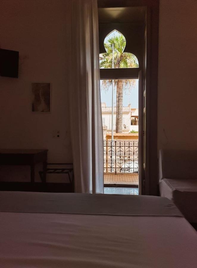 La Moresca Hotel Marina di Ragusa Ngoại thất bức ảnh