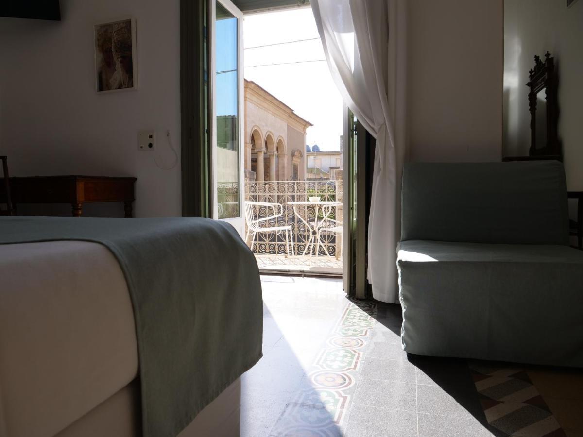 La Moresca Hotel Marina di Ragusa Ngoại thất bức ảnh