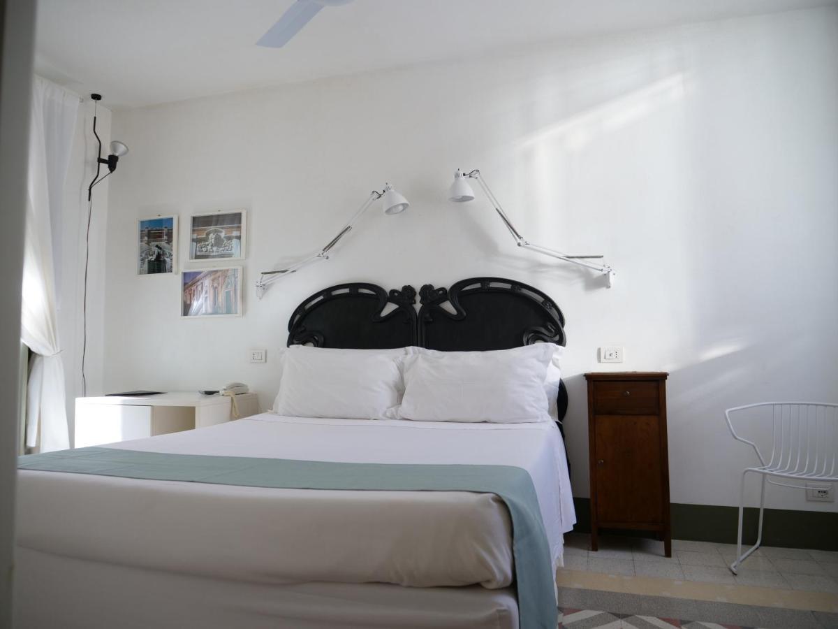 La Moresca Hotel Marina di Ragusa Ngoại thất bức ảnh