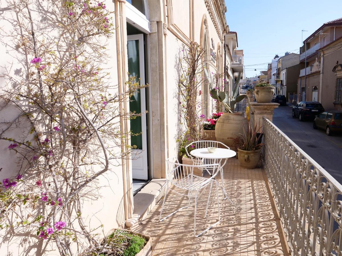 La Moresca Hotel Marina di Ragusa Ngoại thất bức ảnh